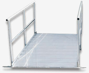 pasarela para pantalán / con baranda / de aluminio