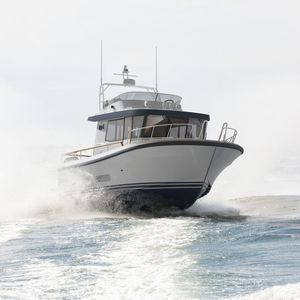 barco cabinado intraborda