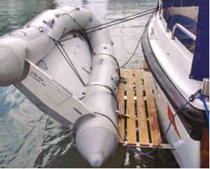 pescante para barco