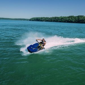 moto de agua sedente