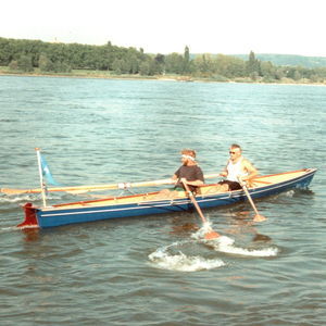 bote de remo de travesía 1