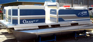 barco pontón fueraborda