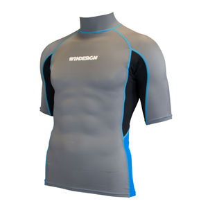camiseta de lycra