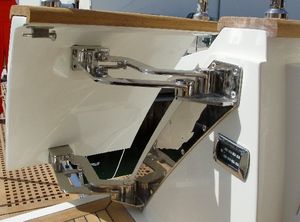 puerta para barco