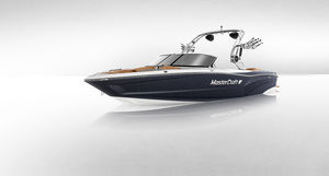 runabout intraborda / con doble consola / bow-rider / de wakeboard