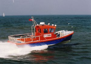 barco profesional barco de salvamento 1
