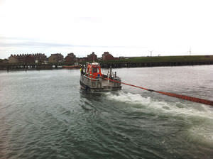 barco profesional lancha amarradora 1