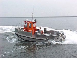 barco profesional embarcación de servicio offshore 1