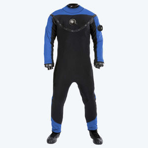 traje seco de buceo