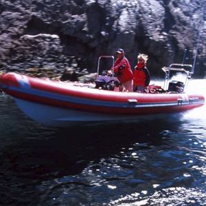 barco profesional barco de salvamento 1