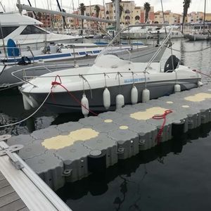 pantalán flotante