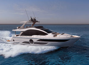 yate a motor de crucero