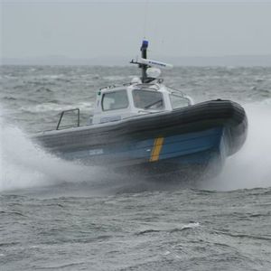 barco profesional barco de vigilancia 1