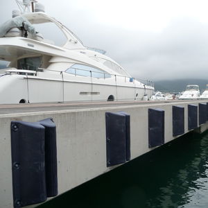 defensa para puerto deportivo