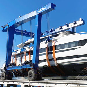 travel lift controlado a distancia