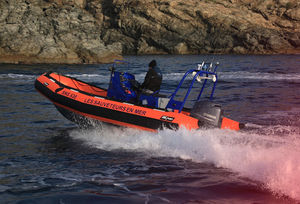 barco profesional barco de salvamento