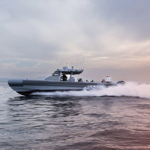 barco profesional intraborda 1