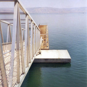 pantalán flotante / de amarra / para puerto deportivo / de hormigón