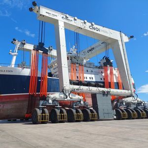 travel lift controlado a distancia