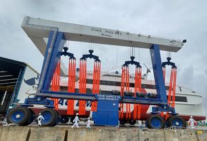 travel lift controlado a distancia 1