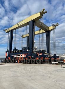 travel lift controlado a distancia