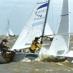 vela mayor / para barco de quilla monotipo de deporte / Soling