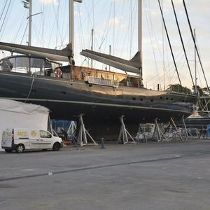 pies de puesta en dique para barcos