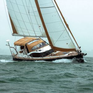 yate de vela de crucero / con deck saloon / con 3 camarotes / con bauprés