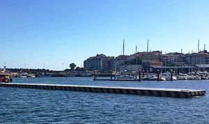 rompeolas flotante