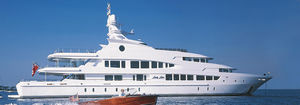 megayate de crucero