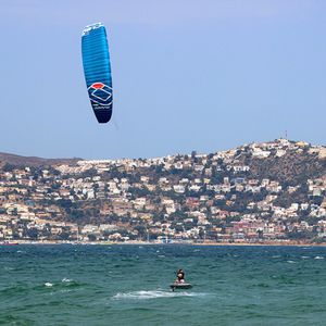 cometa kitesurf parafoil 1