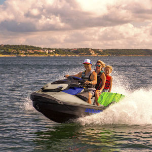 moto de agua sedente