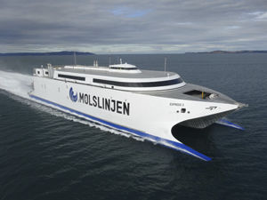 car-ferry catamarán 1