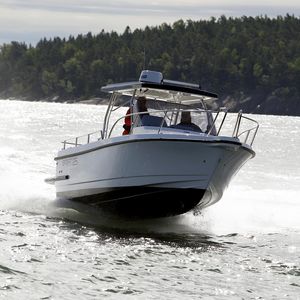 cabin-cruiser fueraborda