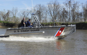 barco profesional barco de vigilancia 1