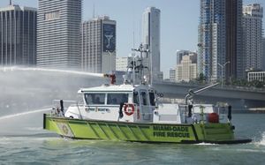 barco profesional barco de bomberos 1