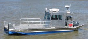 barco profesional gabarra de trabajo
