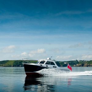 cabin-cruiser intraborda