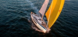 yate de vela de crucero costero 1