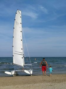 catamarán deportivo de recreo