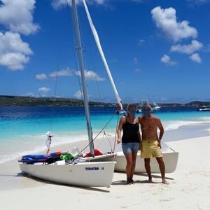 catamarán deportivo de recreo
