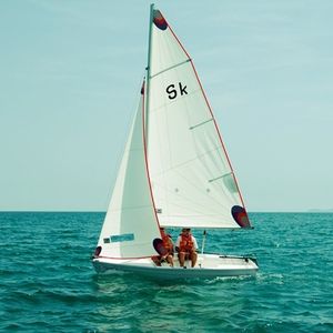 barco de vela ligera doble