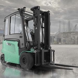 carretilla elevadora para astillero naval 1
