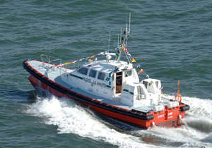 barco profesional embarcación piloto