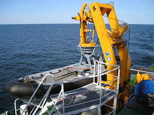 pescante para barco de salvamento