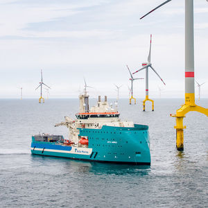 buque de servicio offshore para parques éolicos 1