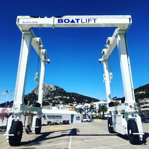 travel lift controlado a distancia 1