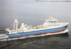 buque de pesca arrastrero