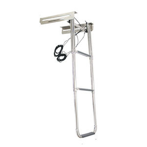 escalera para barco / telescópica / abatible / de baño