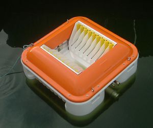skimmer de hidrocarburos de disco / de bandas oleofílicas / para aguas tranquilas / para río